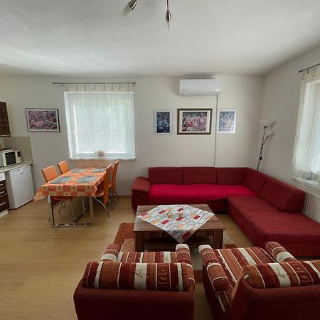 Apartman Iris Podhájska Esterno foto